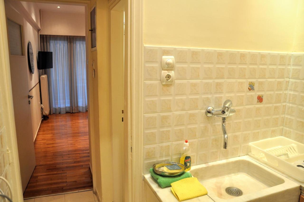 Lovely Apartment In Athens Center Bagian luar foto