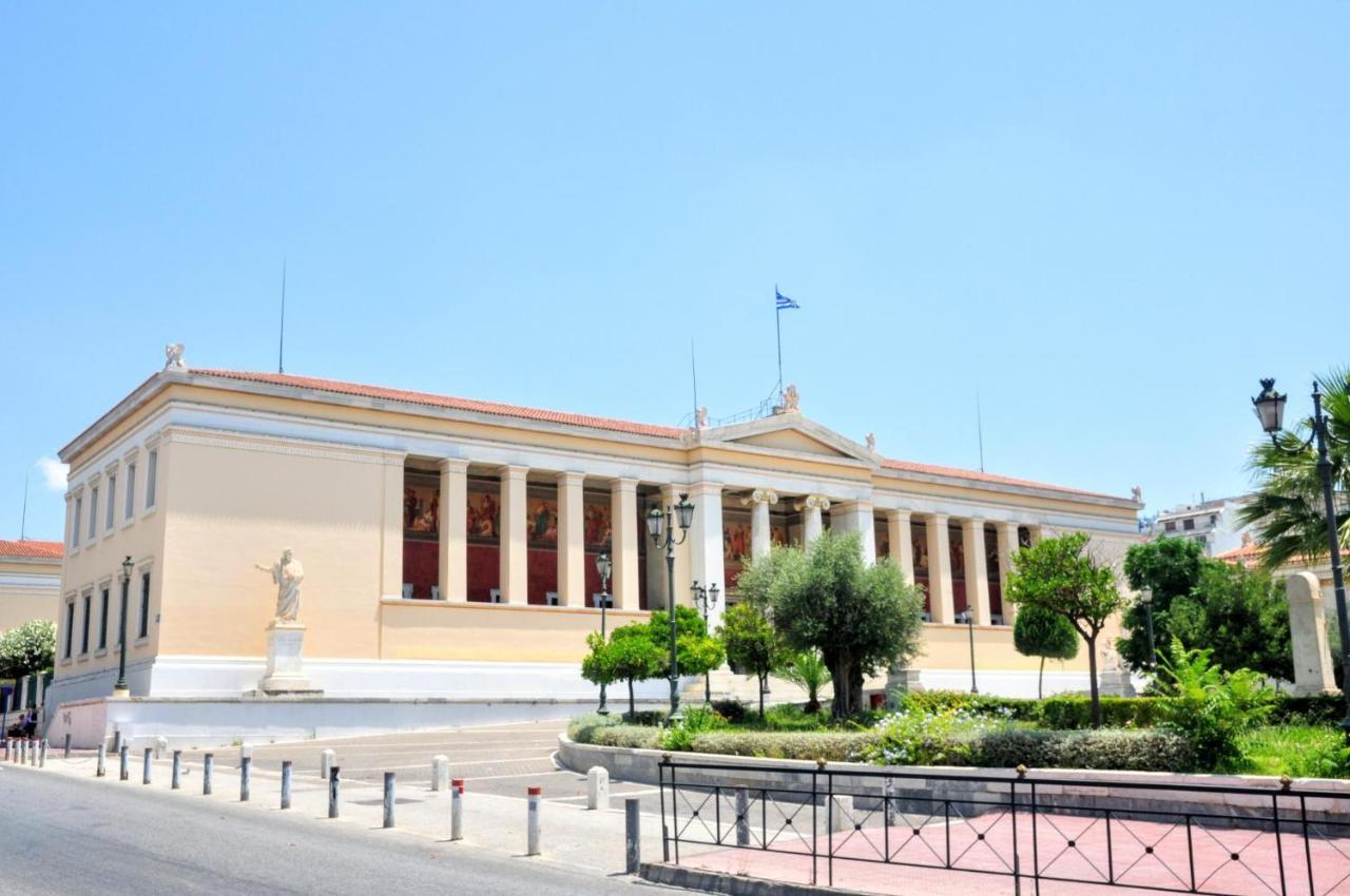 Lovely Apartment In Athens Center Bagian luar foto