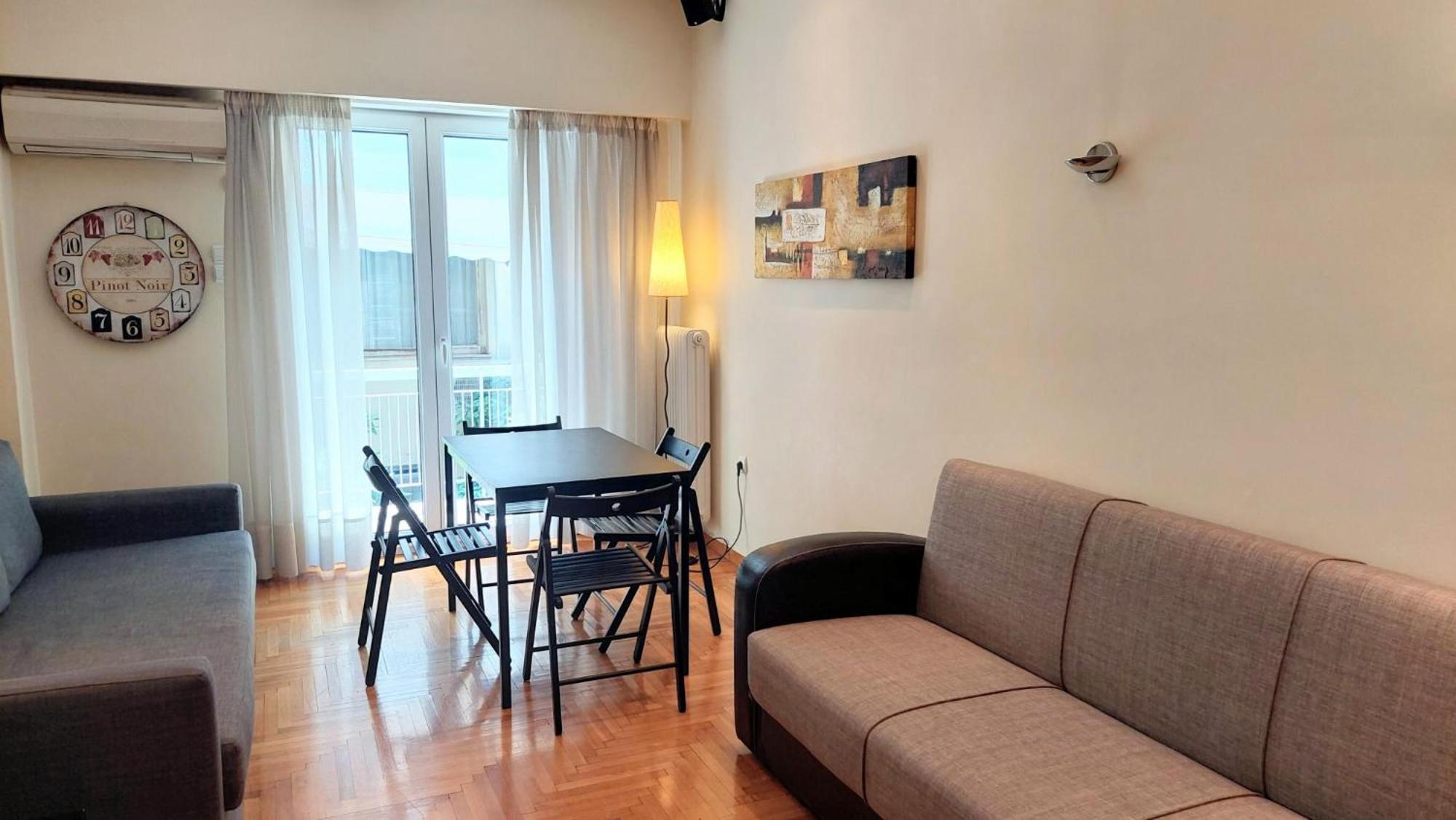 Lovely Apartment In Athens Center Bagian luar foto